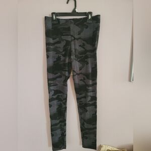 💙2/$8💙 George Camo Leggings